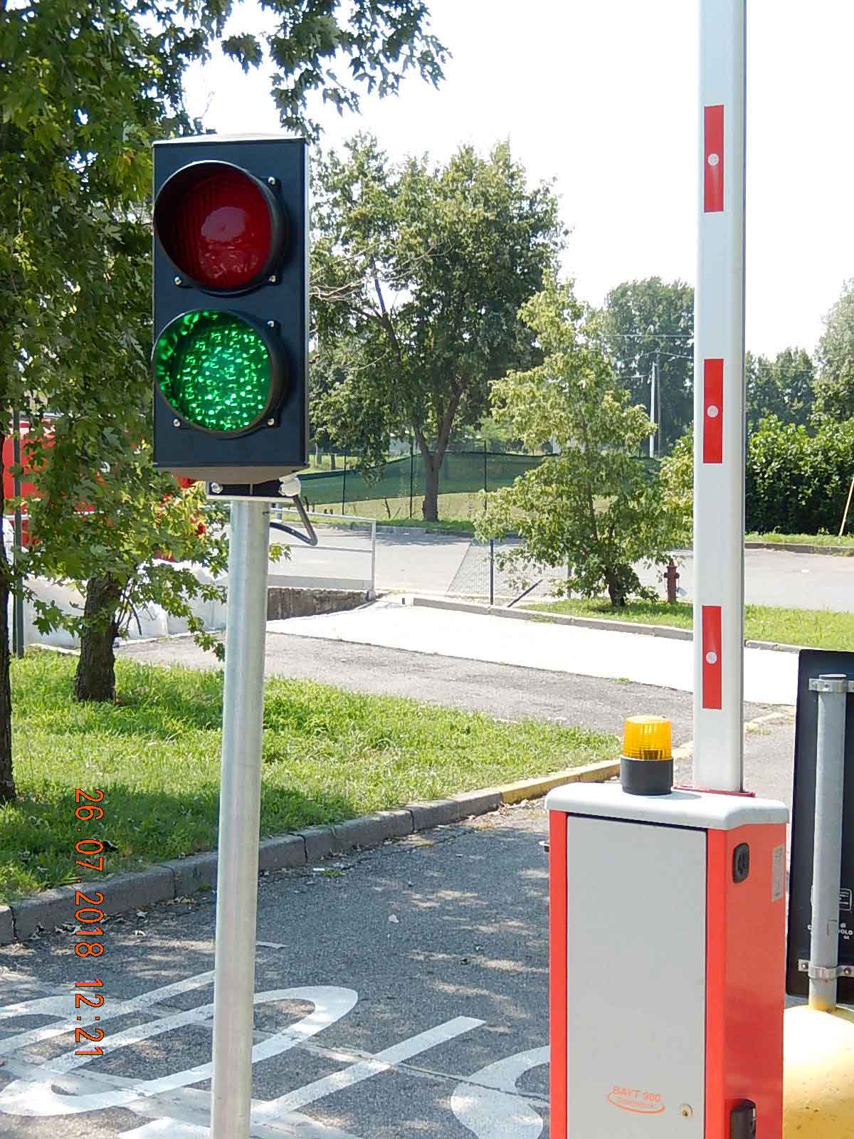 Avviso importante per i cittadini di Castenedolo! Dal lunedì 30 luglio un semaforo regolamenterà gli accessi al centro di raccolta.