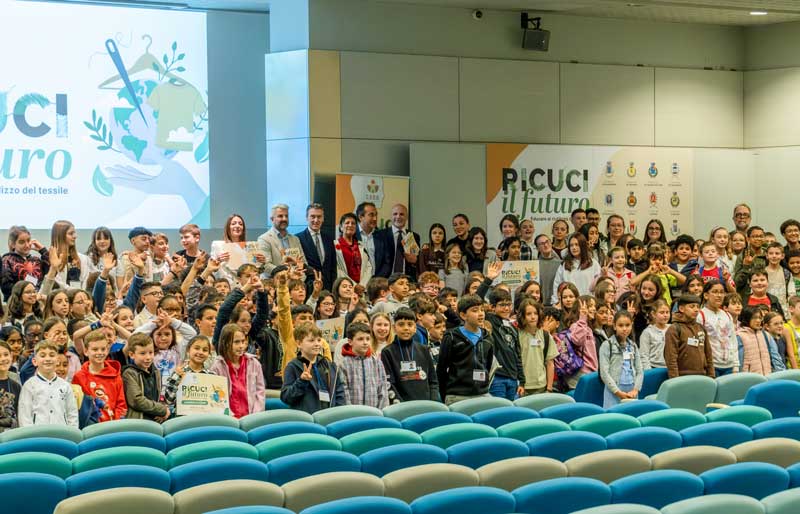 “RICUCI IL FUTURO”: IL PROGETTO DI C.B.B.O. CHE EDUCA LE NUOVE GENERAZIONI AL RIUSO TESSILE E ALLA SOSTENIBILITÀ